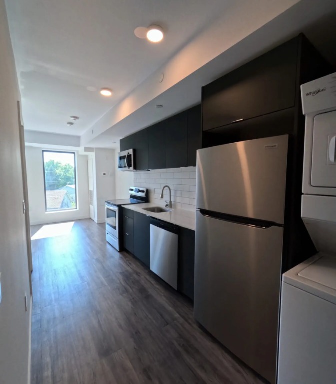 CAEEDAR 2 bedroom apartment, 325 University Ave W, Cobourg